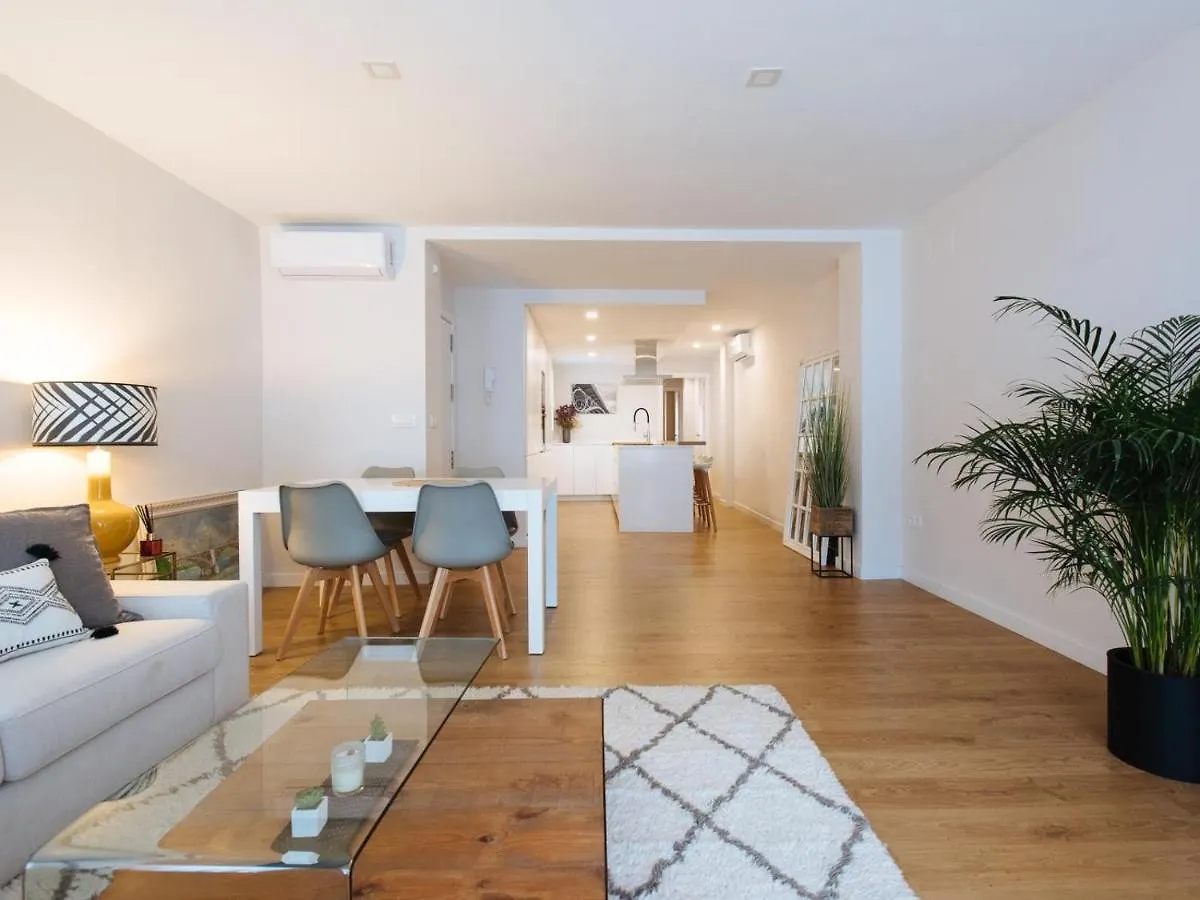 Pz Triana Amplio, Moderno Y Luminoso Apt 2D 2B Севилья 0*,  Испания